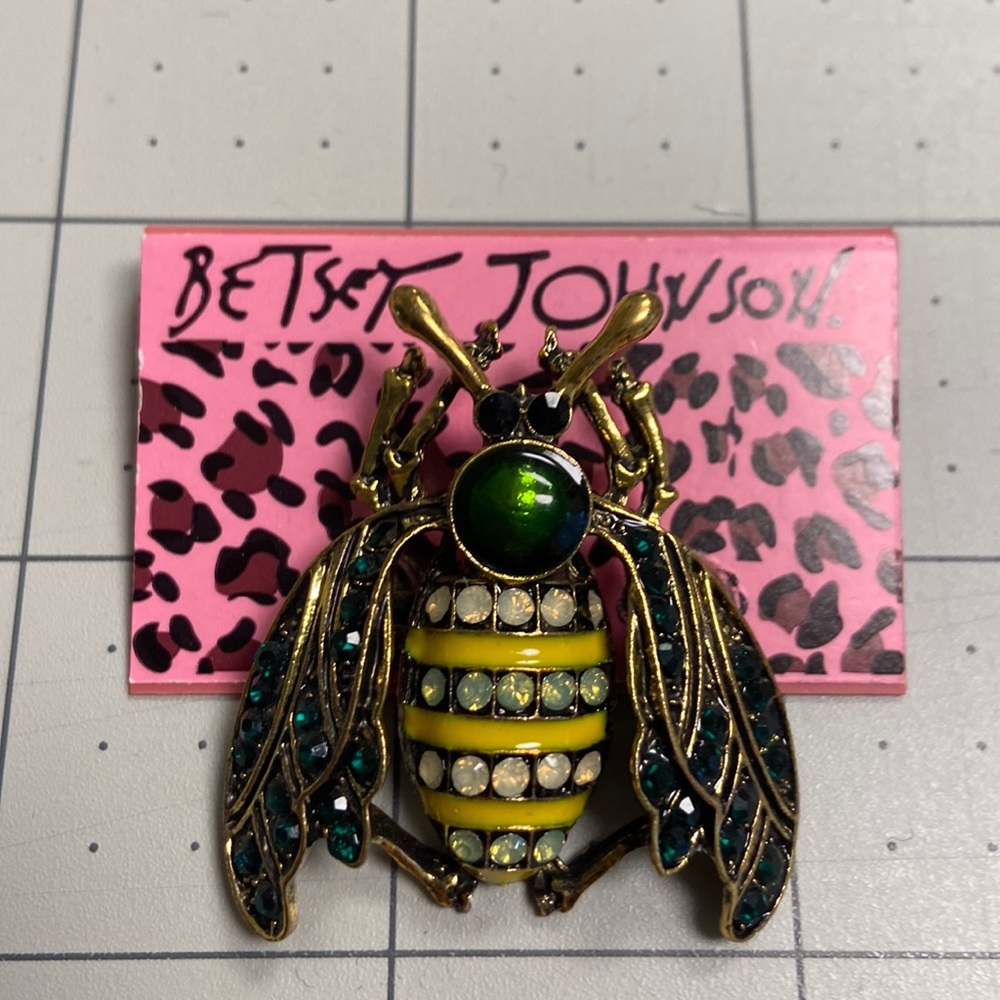 Rhinestone Enameled Wasp Betsey Johnson Brooch 1 12” #55